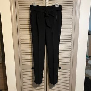 Tie front, ankle length pants size 6R